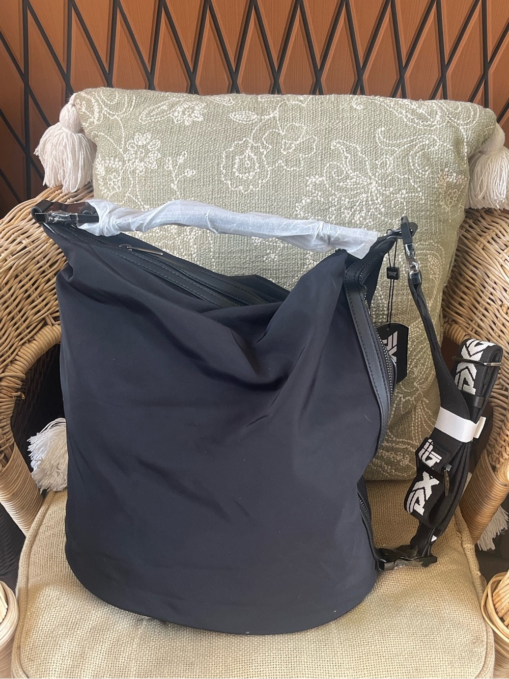 NWT PXG Parsons Xtreme Golf Nylon Sling Bag Black Crossbody Convertible